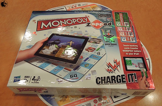 米hasbroのiphone Ipadと組み合わせて遊ぶmonopolyボードゲーム Monopoly Zapped Edition を試す アクセサリ Macお宝鑑定団 Blog 羅針盤