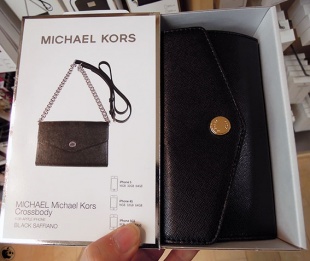 michael kors app for iphone