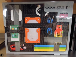 Cocoon Grid-It 11インチ Accessory Organizer with Pocket for iPad