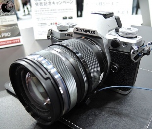 CP+2015：オリンパス、ミラーレス一眼デジタルカメラ「OLYMPUS OM-D E-M5 Mark II」を展示 | レポート | Mac