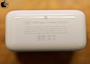 Apple 29W USB-C電源アダプタ