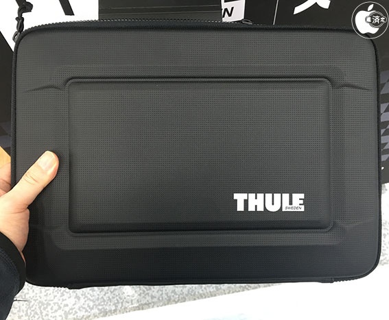 thule sleeve macbook pro 13