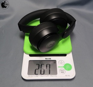 Beats Solo Pro Wireless：267g