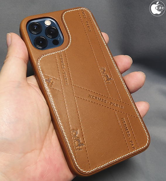 エルメス、iPhone 12/12 Pro用ケース「Hermès Bolduc Leather Case 