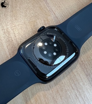Apple Watch Series 7：背面センサー