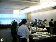 �摜(240x180)�E�g��摜(425x319)