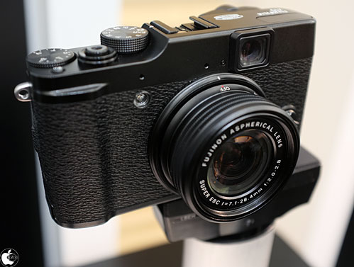 IFA2011：富士フイルム、Xシリーズの新型デジタルカメラ「X10」を参考展示（約6万円前後） | デジカメ | Macお宝鑑定団 blog