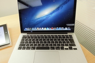 MacBookPro 13インチ　2012