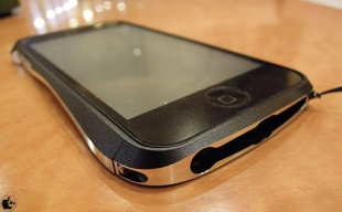 CLEAVE ALUMINUM BUMPER for iPhone5