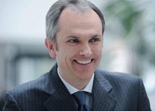 Luca Maestri CFO