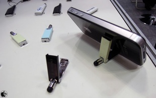 Gyver Mobile Phone Holder Function