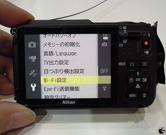 CP+2013：ニコン、Wi-Fi機能搭載タフネスコンパクトデジタルカメラ