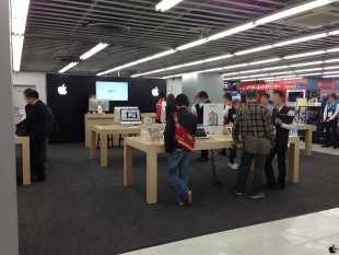 ビックカメラ名古屋駅西店 Appleショップ