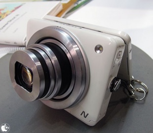 PowerShot N