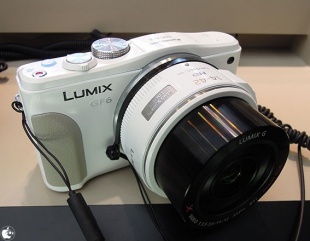 LUMIX DMC-GF6