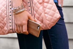 Miniot book for iPhone 5