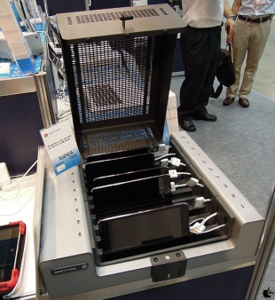 Bretford PowerSync Tray for iPad