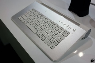Tayogo iPad Bluetooth keyboard with Speaker