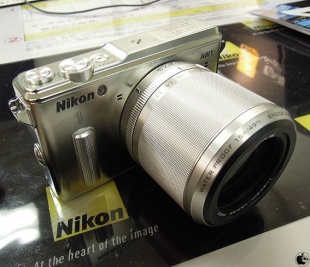 Nikon 1 AW1