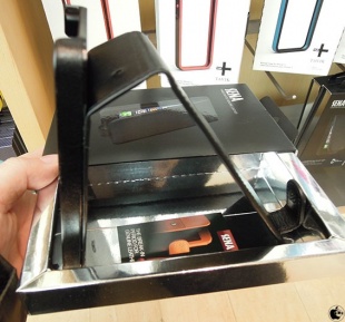 SENA Hampton flip for iPhone