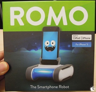 Romo: Your Robot Friend (Lightning Connector)