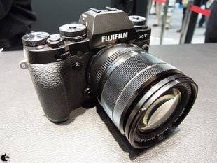 FUJIFILM X-T1