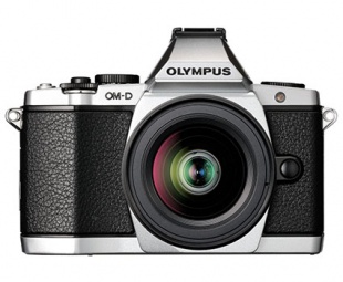 OLYMPUS OM-D E-M5