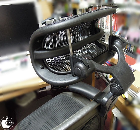 VendorGearのアーロンチェア用ヘッドレスト「HR-03 Headrest」を試す 