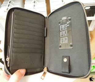 Boostcase Travel Wallet