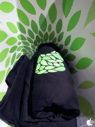 Apple Store, Omotesando Tシャツ