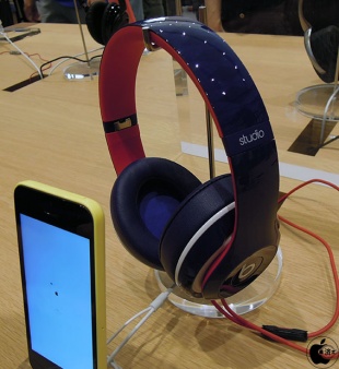 Beats Studio Blue-Red