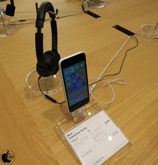 Bose SoundTrue on-ear headphones