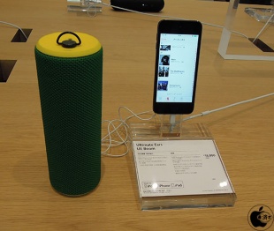 UE BOOM (Crystal Edition)