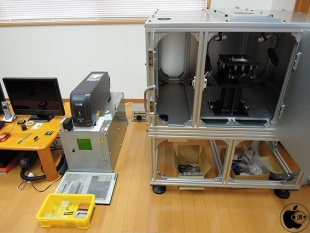 3-Axis YVO4レーザマーカ