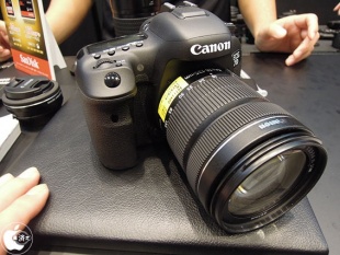 EOS 7D Mark II