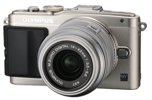 PEN Lite E-PL6 レンズキット