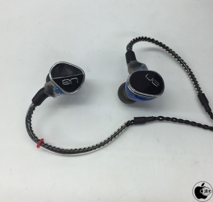 Ultimate Ears UE 900s