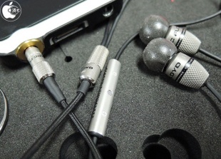 SuperDarts Titanium +Remote