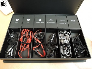 Apple Retail Store インナーイヤー型イヤホン 視聴機セット