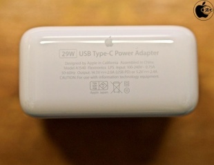 Apple 29W USB-C電源アダプタ