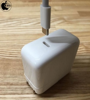 Apple 29W USB-C電源アダプタ