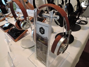 Master & Dynamic MH40