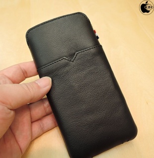 Decoded Leather Pouch with Strap for iPhone 6 Plus