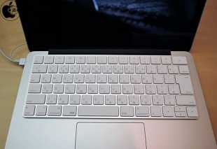Apple Magic Keyboard (2015)