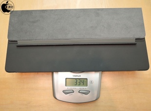 Smart Keyboard for 12.9-inch iPad Pro 重さ334g