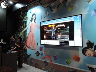 Adobe：小比類巻かほるさん