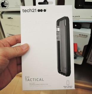Tech21 Impact Tactical Case for iPhone 5/5s