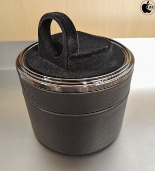 Sena Leather Case for Apple Watch