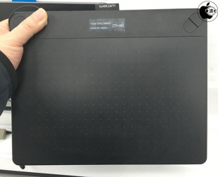 Wacom Intuos Art Pen and Touch Tablet