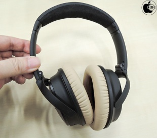 Bose QuietComfort 25 Acoustic Noise Cancelling headphones Black & Gold